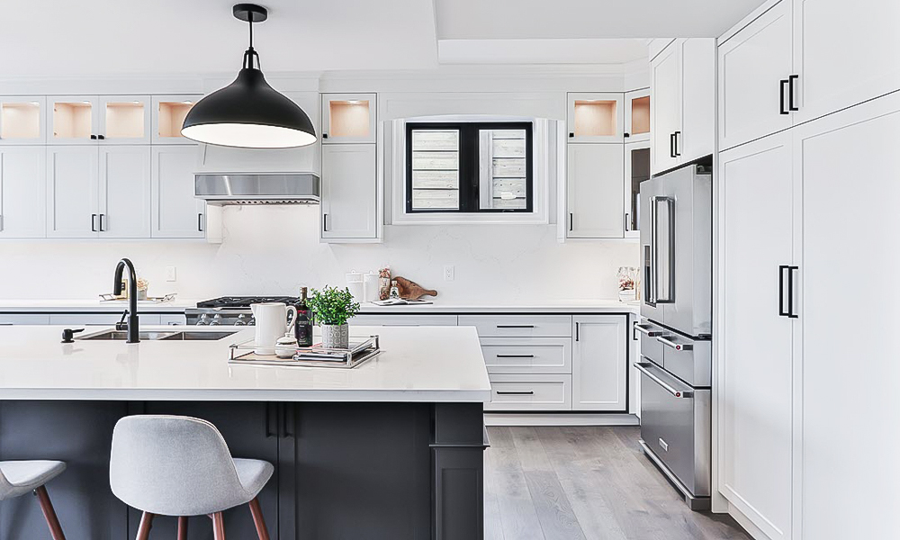 Modern Kitchen Cabinet with Smooth Lacquer Surface Elegant Style Durable Material for Contemporary Home Living